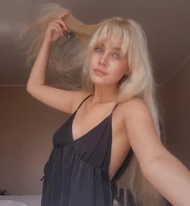 слив Алина Воскресенская
