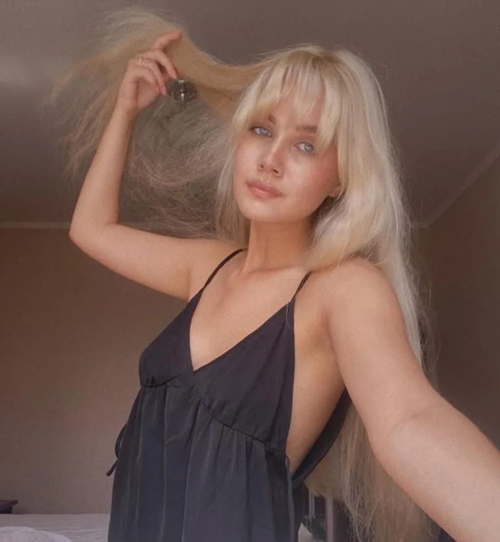 слив Алина Воскресенская